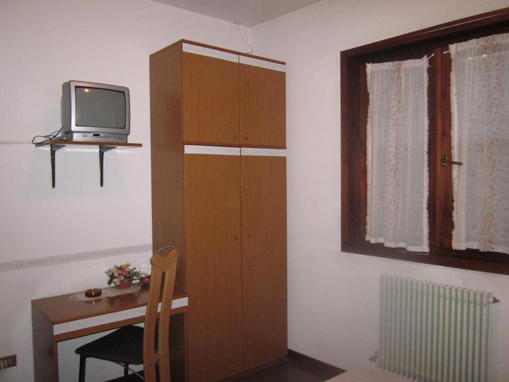 Albergo Leon Bianco Moggio Udinese Rom bilde