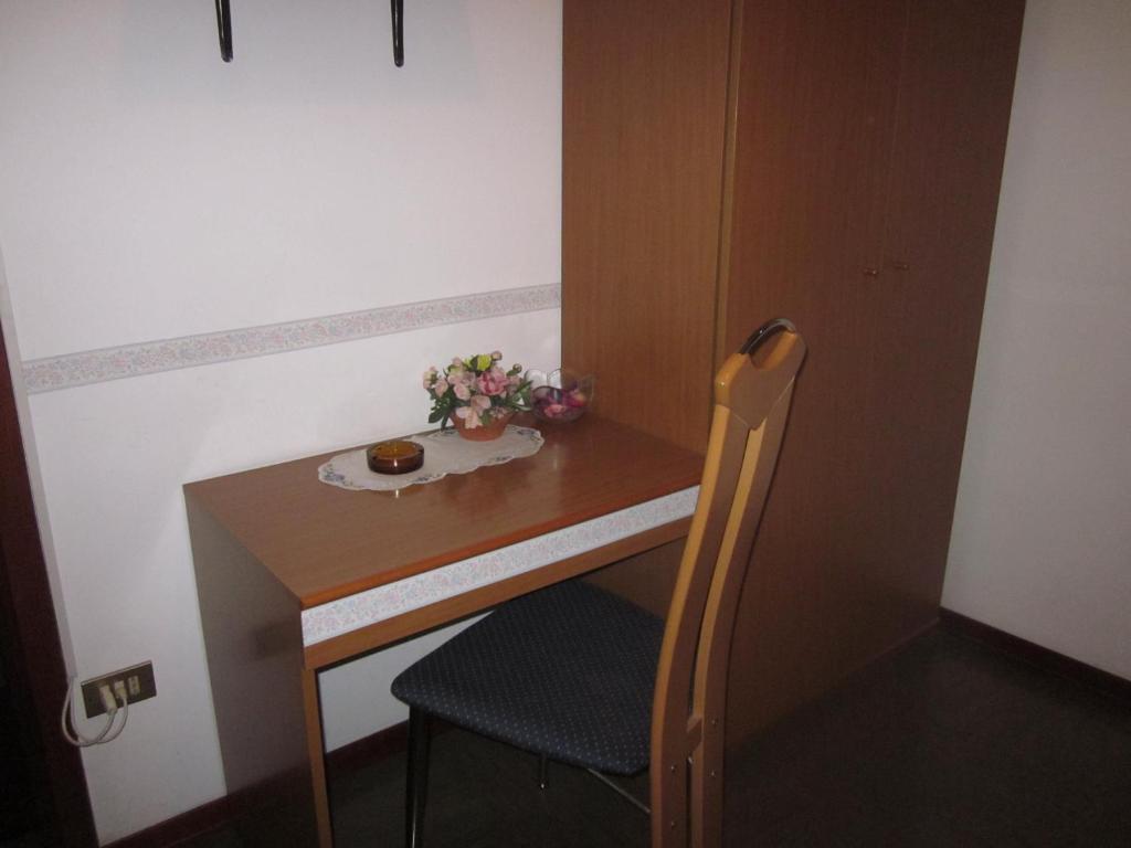 Albergo Leon Bianco Moggio Udinese Rom bilde